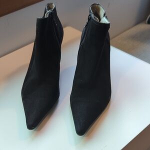 Peter Kaiser Elegant Black Ankle Boots